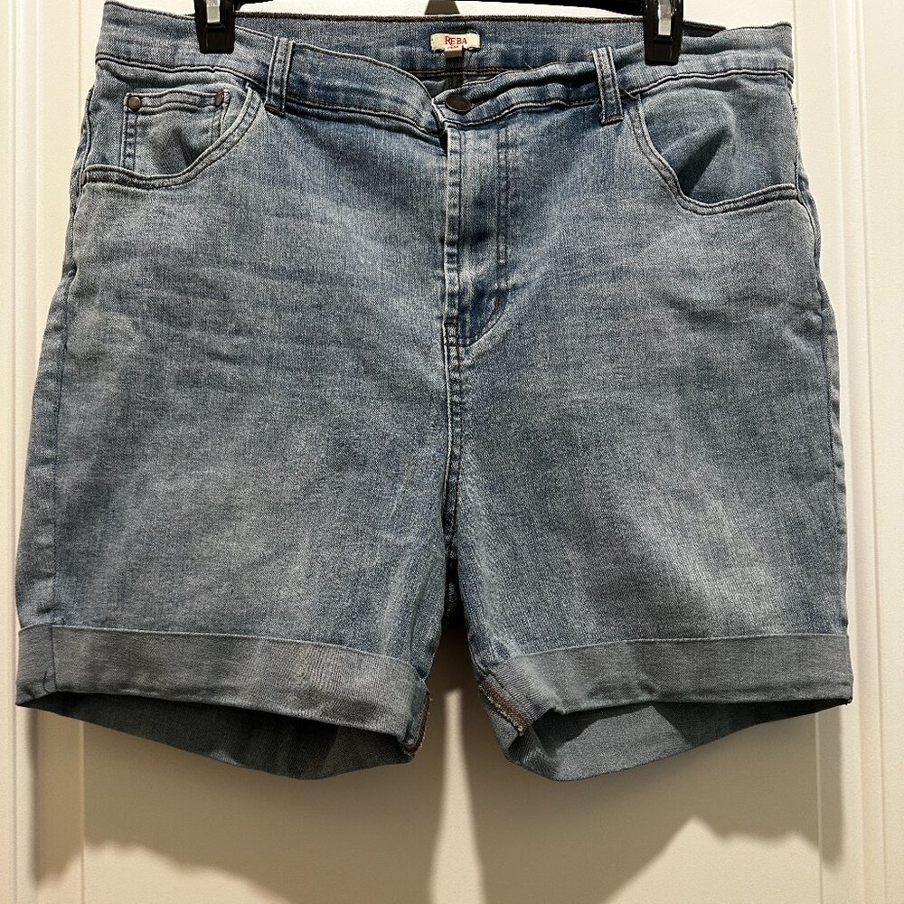 Reba Womens Size 14 Denim Jean Shorts